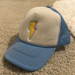 Trucker hat
